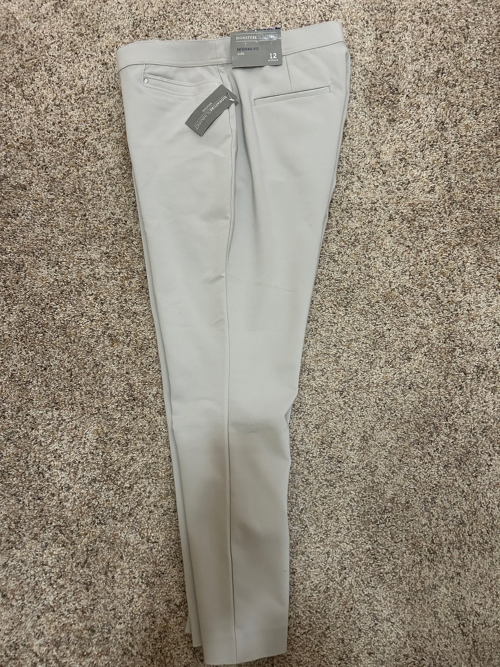 Women’s Christopher & Banks Signature Slimming Ankle Pants in Light Gray, sz 12